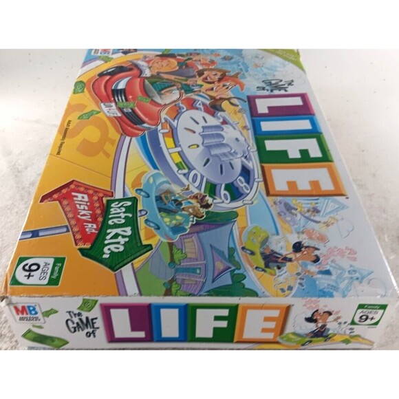 Hasbro The Game of Life Board Game 2007 Edition by Milton Bradley - Picture 2 of 4